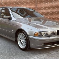 2002 BMW 530i