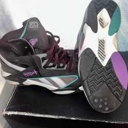 Shaq Attaq Basketball Shoes With Pump Size 11