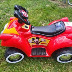 Battery Disney ride on toy age 3 and up
