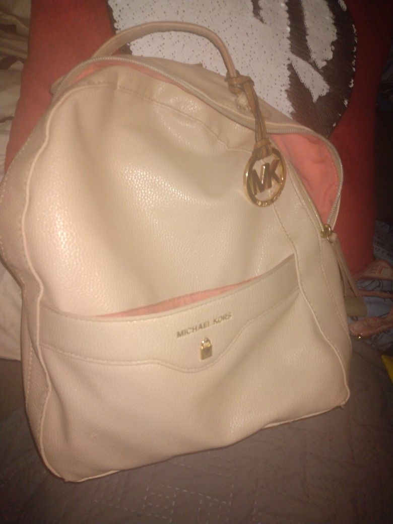 Micheal Kors Bag .....