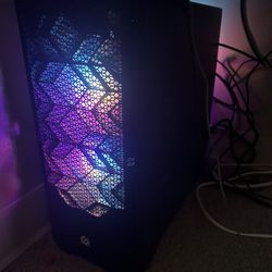 PC: INTEL Core i7 11th gen 11700F 2.5 GHz, RTX 3060 Ti, 1TB NVME SSD, 16gm RAM. 