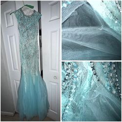 Camille La Vie prom dress size 0