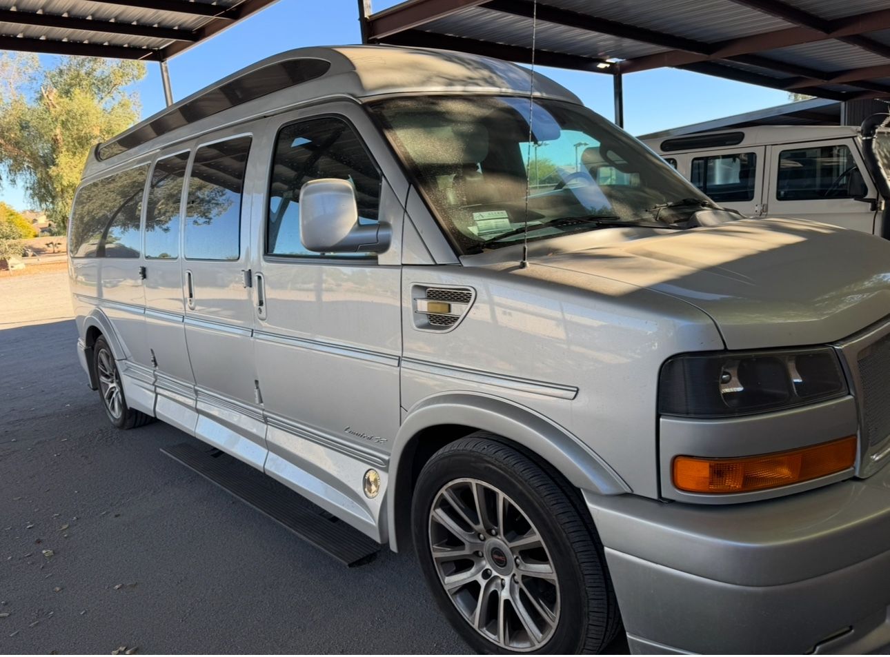 2019 GMC Savana 2500