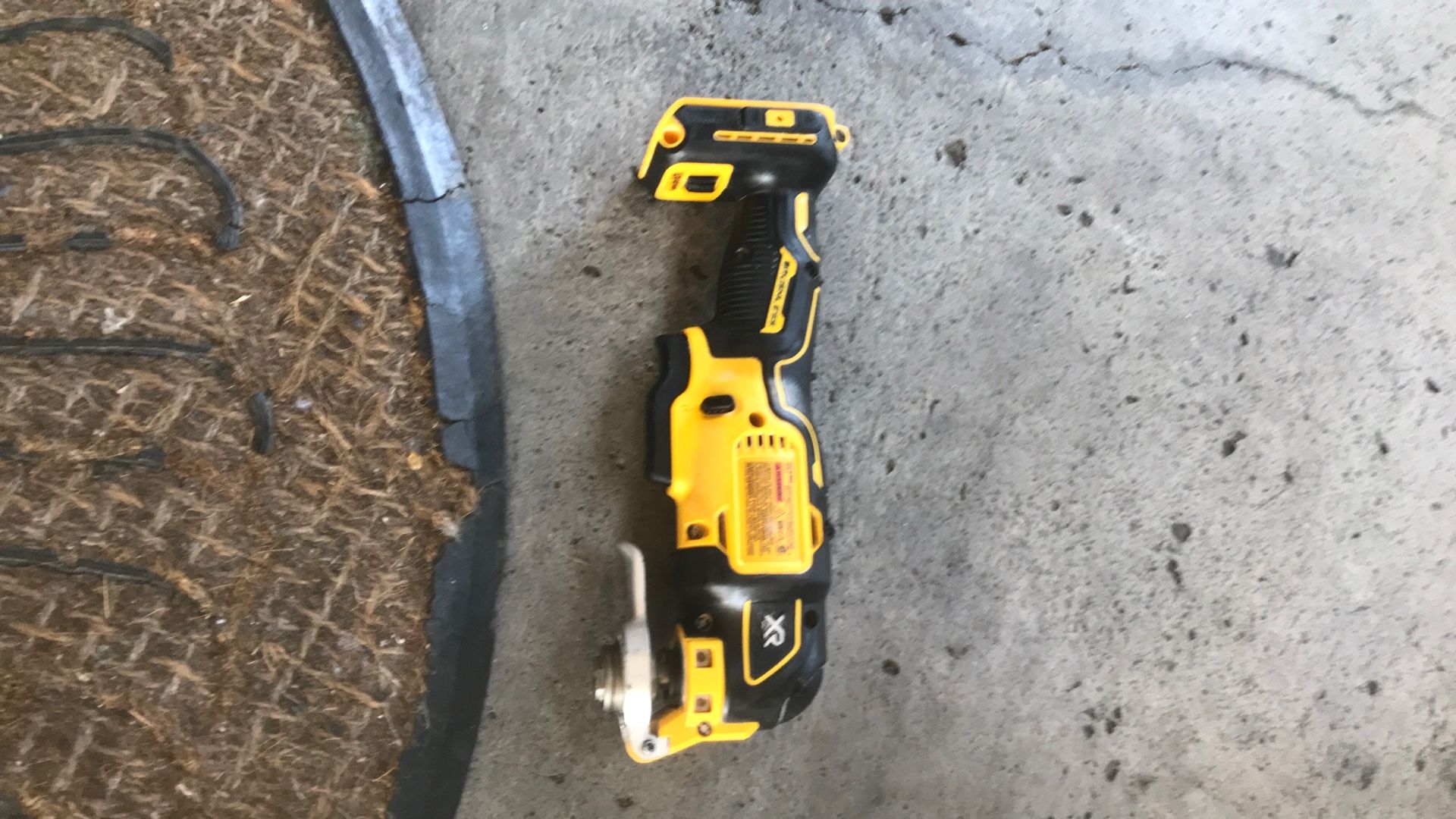 Dewalt Multi Tool XR Brushless 
