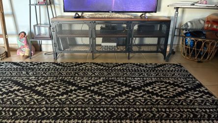 Entertainment stand
