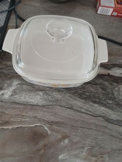 Vintage Corning ware 1 quart casserole dish