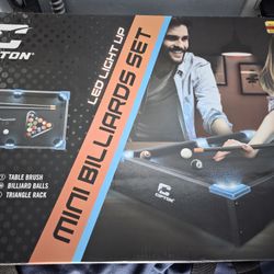Mini Billiards Set