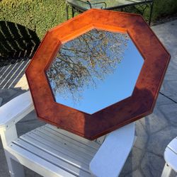 ELEGANT BURL WOOD OCTAGONAL ACCENT WALL MIRROR, 34”