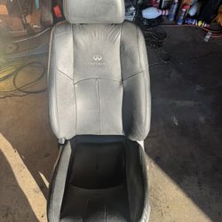 G35/G37 seat