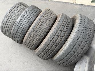 (5) 245/75R17 Tires