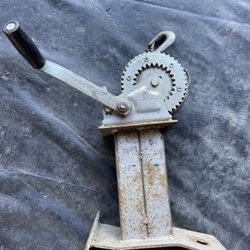 Boat Wrench With Bracket