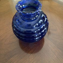 Vintage Cobalt Blue Round Ribbed Scalloped Top Vase