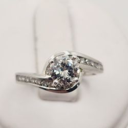 Platinum 0.68ct Diamond Engagement Ring 