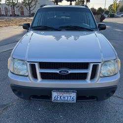 2004 Ford Explorer Sport Trac