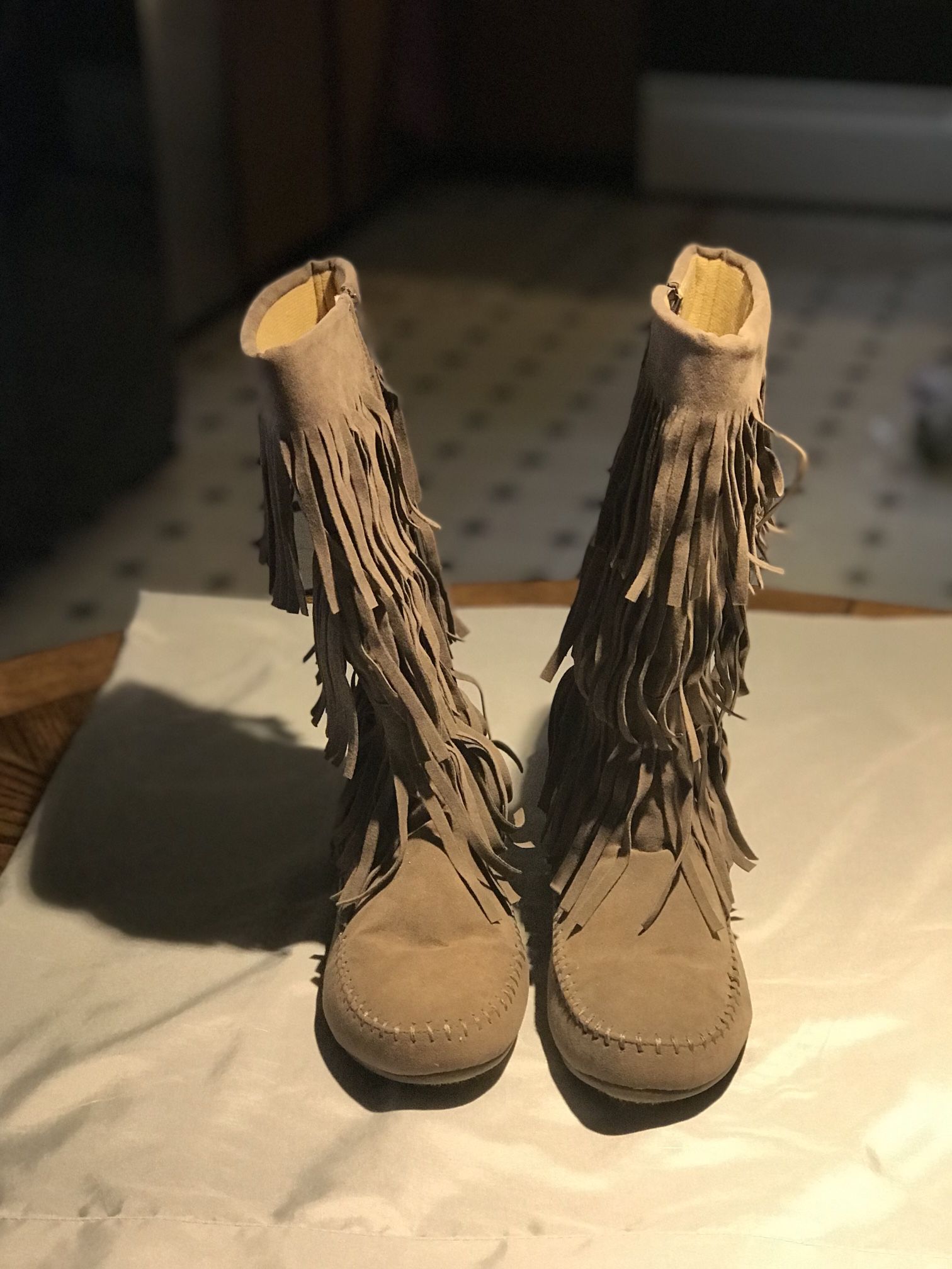 Women’s Fringe Style Boots
