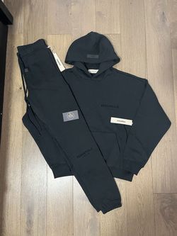 Essential Set