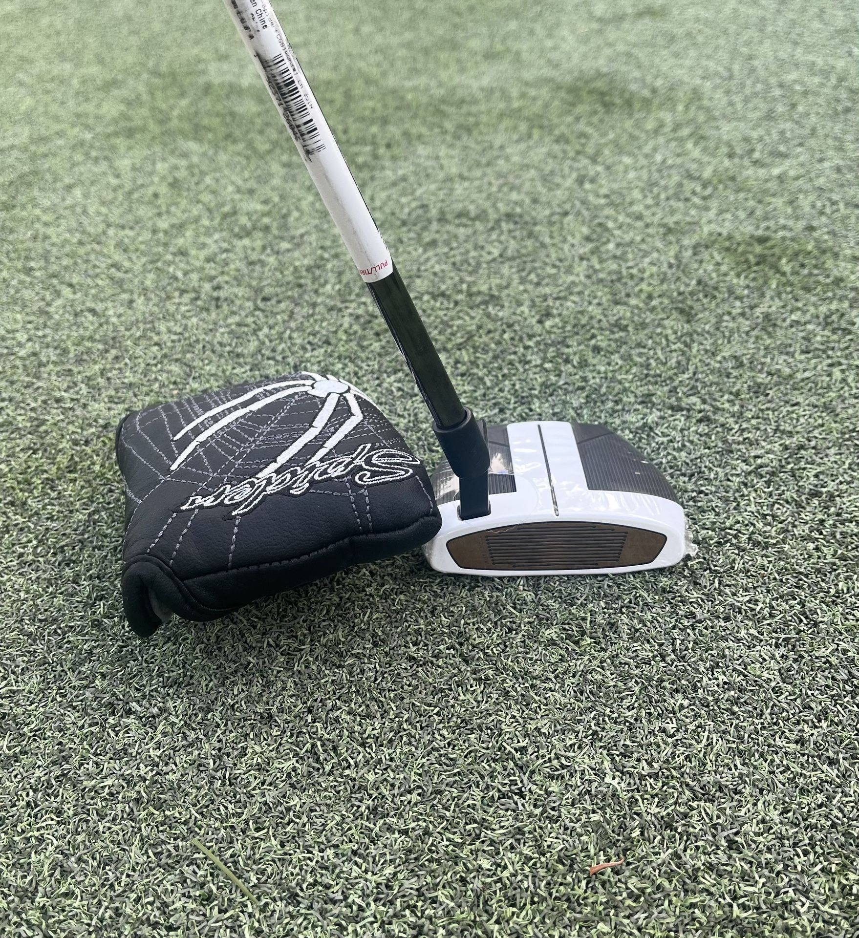NEW Lefty TaylorMade Golf Spider FCG Putter