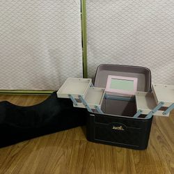 Eyelash Pillow & Storage Box