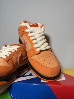 🚨 🚨 rare 🚨 🚨 These are Nike Dunk Low SB x Concepts Orange Lobster sneakers featuring a speckled nubuck upper