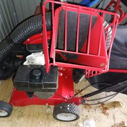 Troy Bilt Chipper Vac 