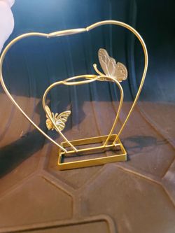 Gold Metal Heart Butterfly Decorative Stand