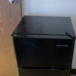 Mini Fridge With Freezer
