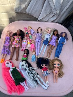 Barbies Dolls ( Toy)