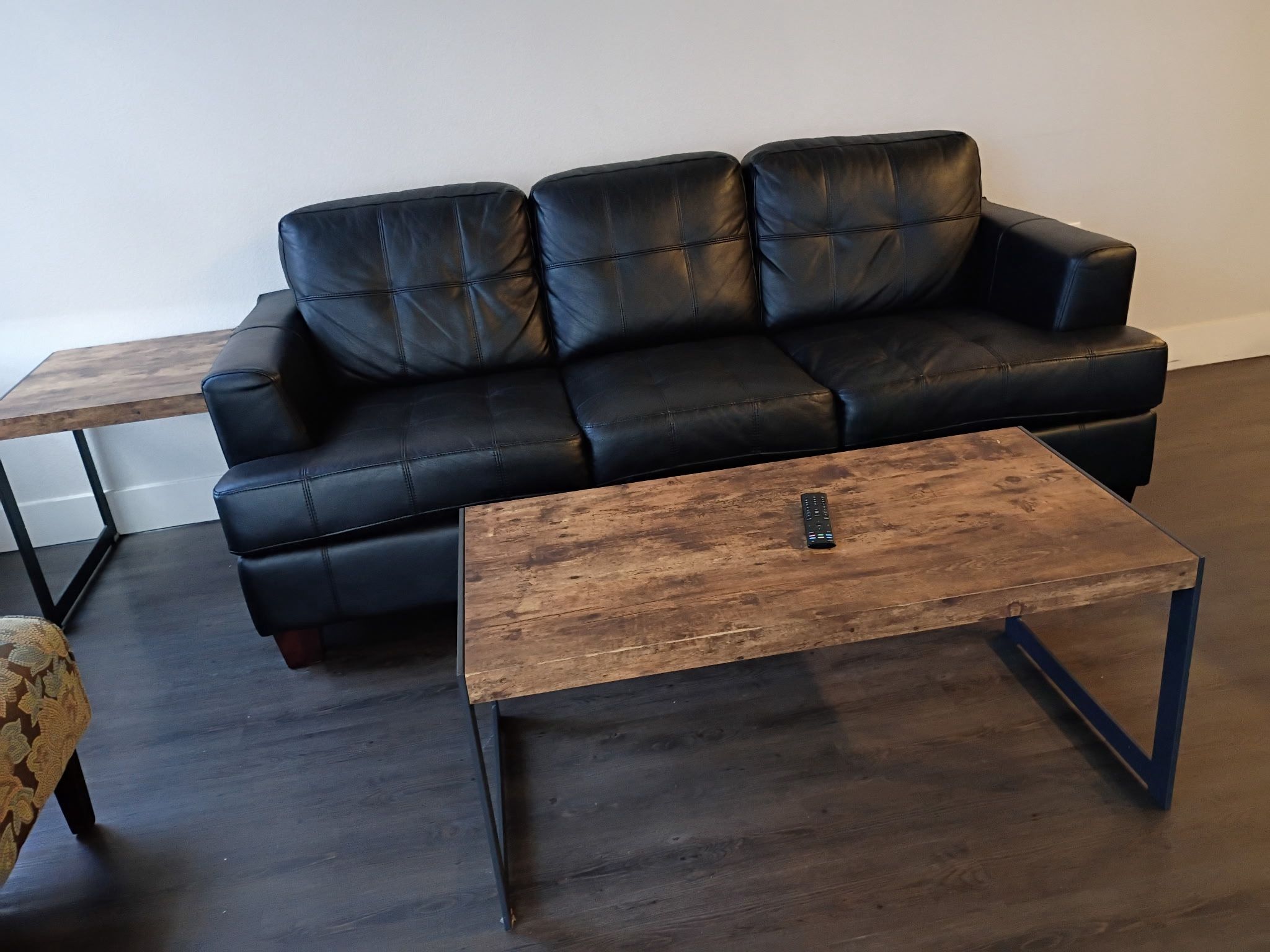 Black Couch , Coffee And Side Table 