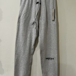 NEW Essential Fear Of God Light Oatmeal Sweatpants Size Medium NO BAG