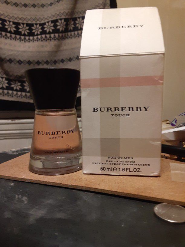 Burberry Perfume 