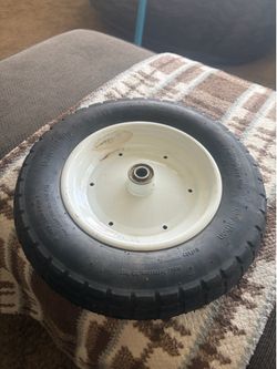 Wheelbarrow 🛞 tire
