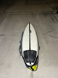 Aipa Dark Twin Surfboard