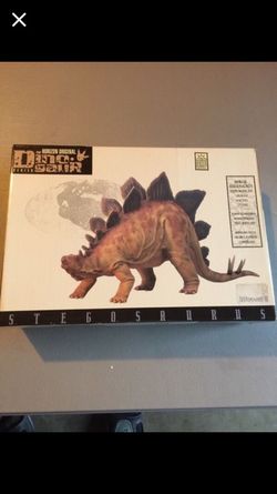 Horizon stegosaurus vinyl kit