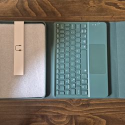 Tablet Holder With Thin Bluetooth Keyboard