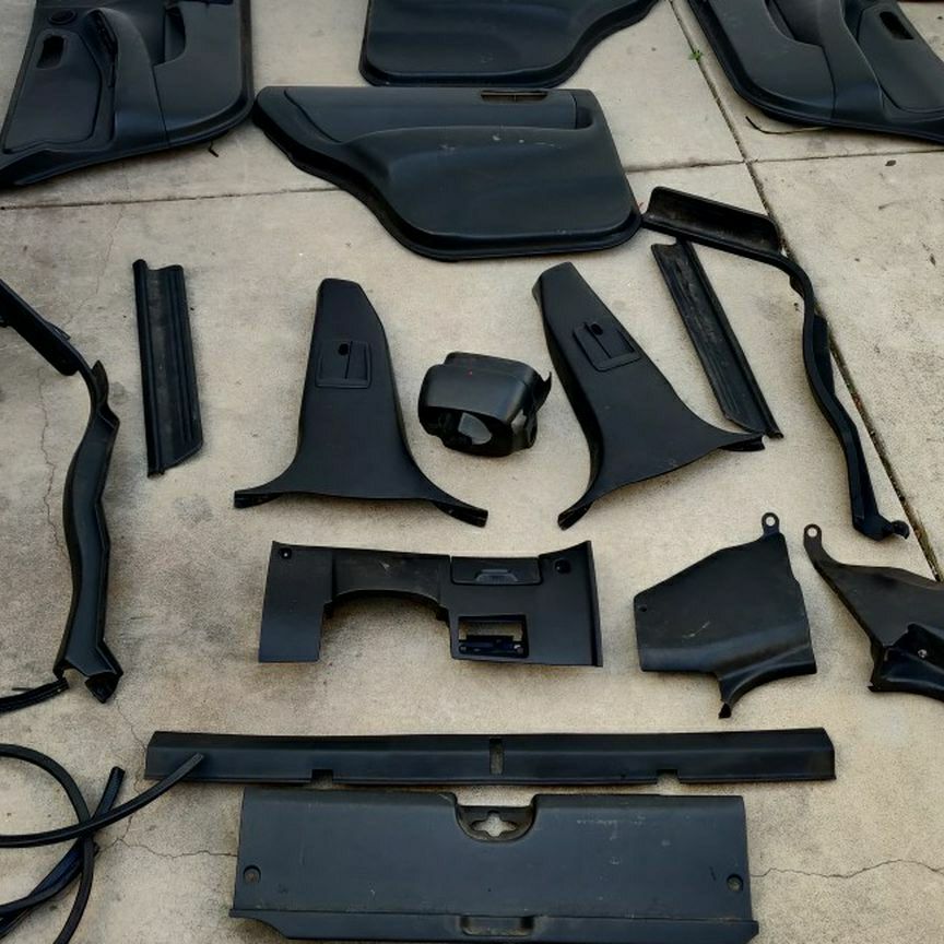  Acura Integra Gsr 4 Dr Part Exterior/ Black Interior Conversion