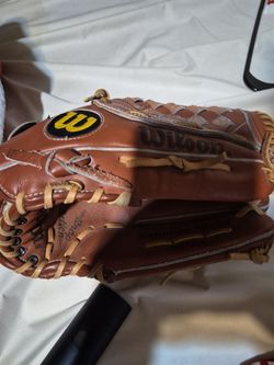 Wilson glove