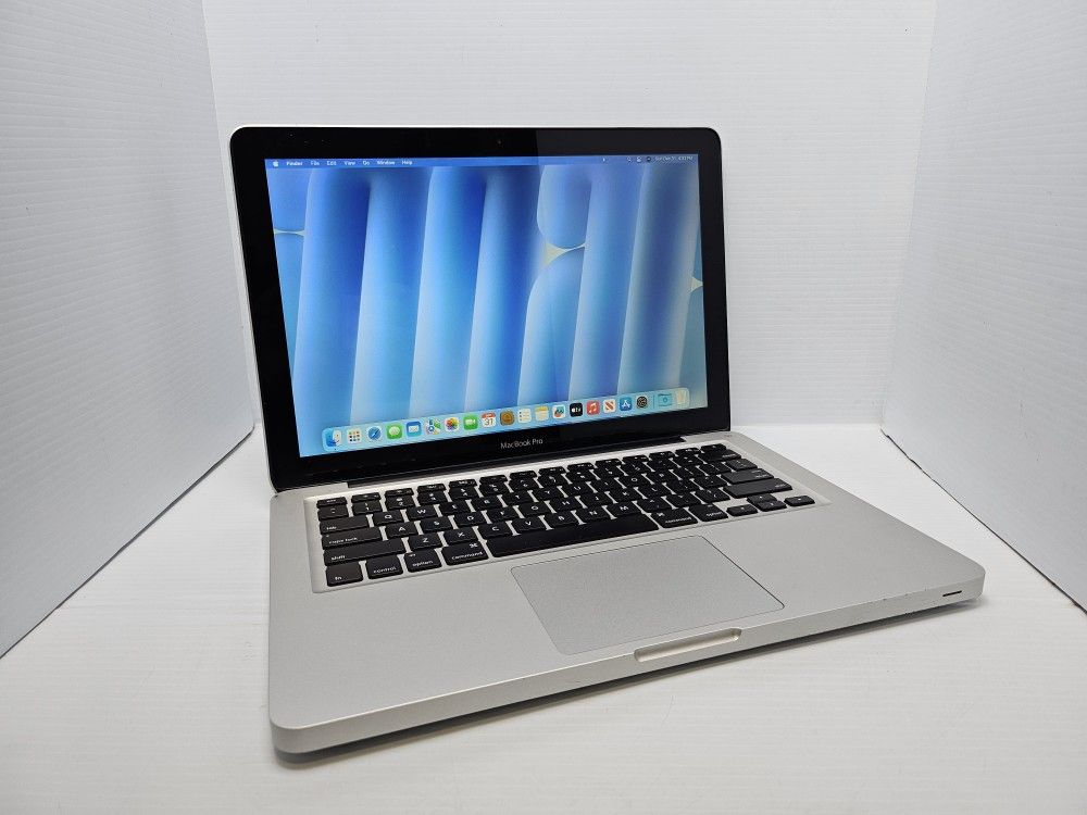 Apple MacBook Pro 13.3" Laptop