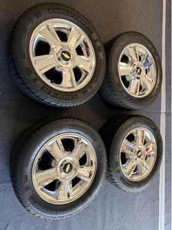 Chevy Wheels and 275 55 20 Tires Silverado Tahoe Suburban Avalanche