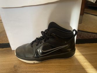Black Nike Size 3