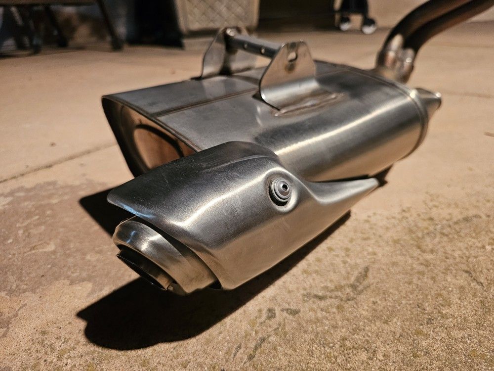 2017 - 2025 Kawasaki Ninja 650 / Z650 OEM Original Exhaust