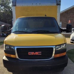 2018 GMC Savana