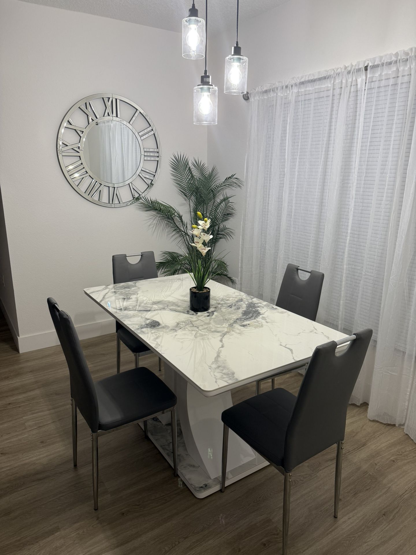 Modern Faux Marble Dining Table And Chairs
