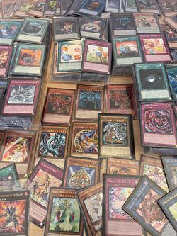 Yugioh cards lot