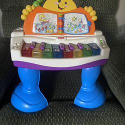 Baby grand piano Fisher-Price