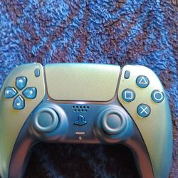 Mint Condition PlayStation 5 Dual Sense Controller 