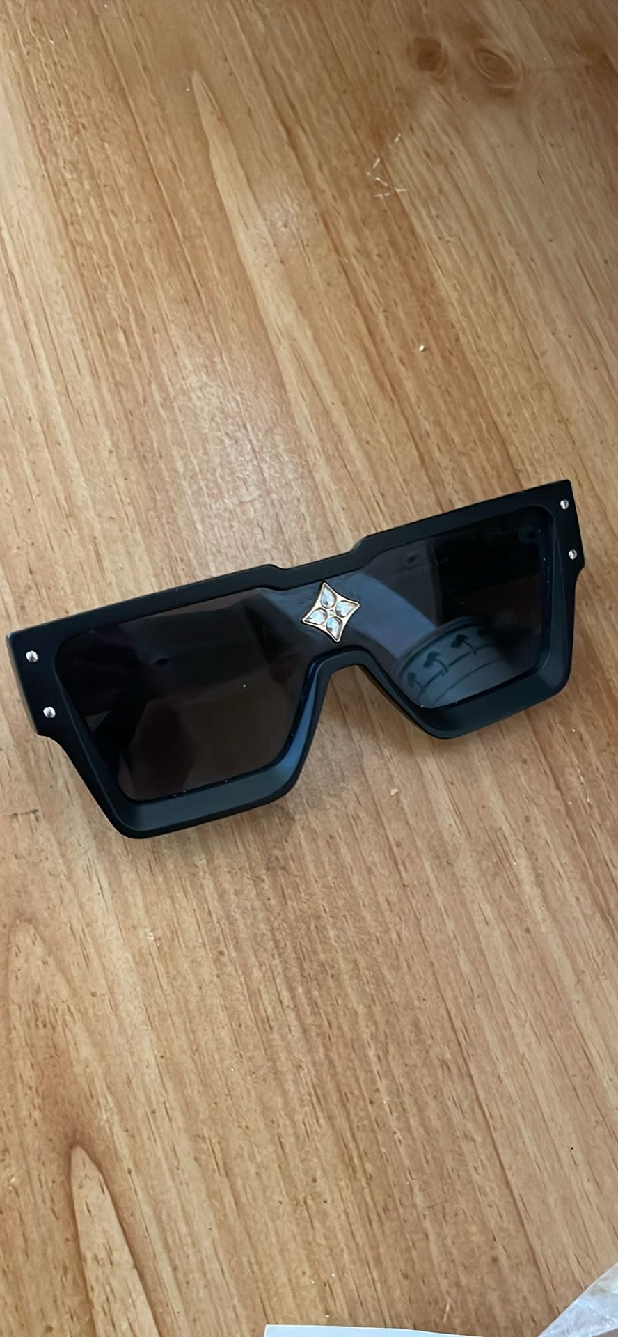 Louis Vuitton Sunglasses (Cyclone) Men’s