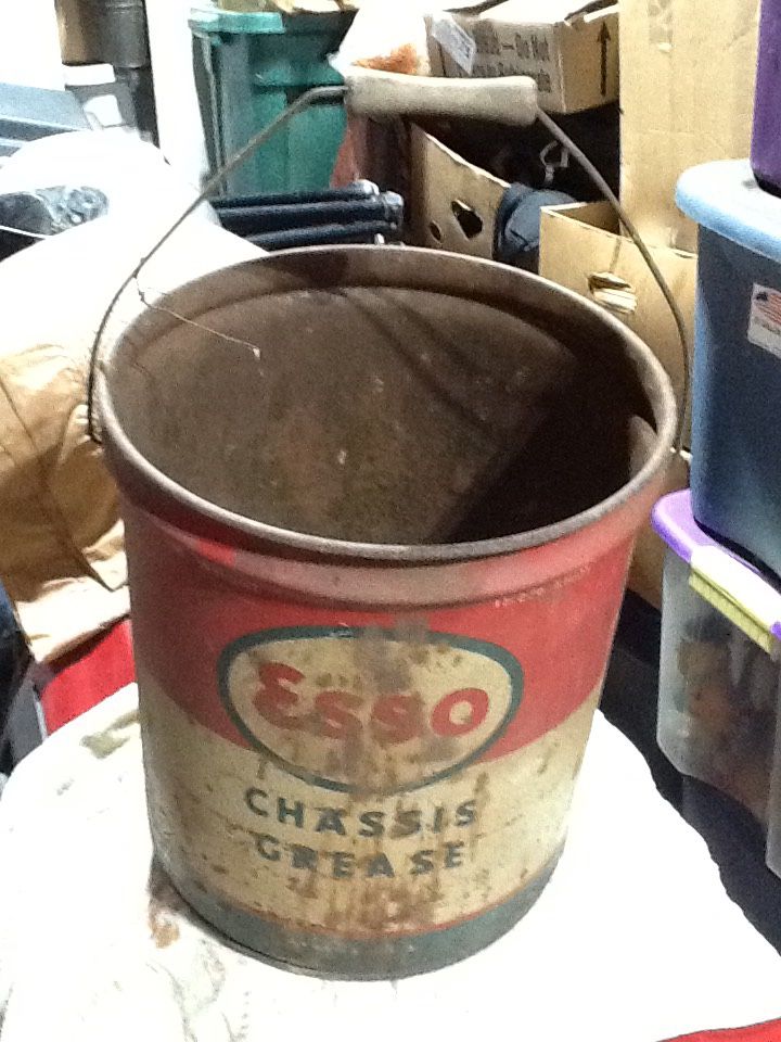 5 Gallon Esso Grease Can