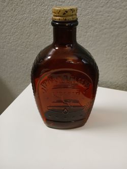 Vintage log cabin 1776 liberty bell bottle