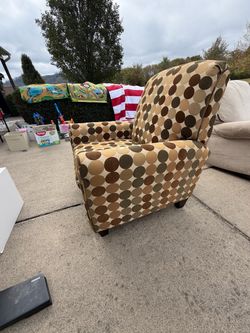 Reclining Accent Chair