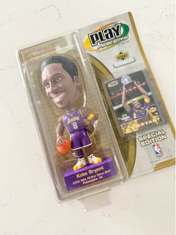 Play Makers Special Edition Kobe Bryant 2002